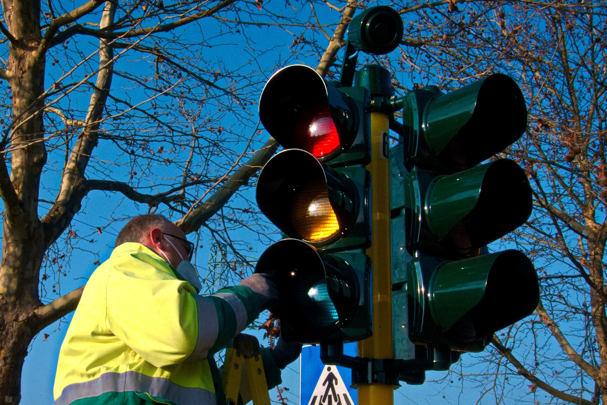 Affidamento manutenzione della pubblica illuminazione e impianti semaforici comunali